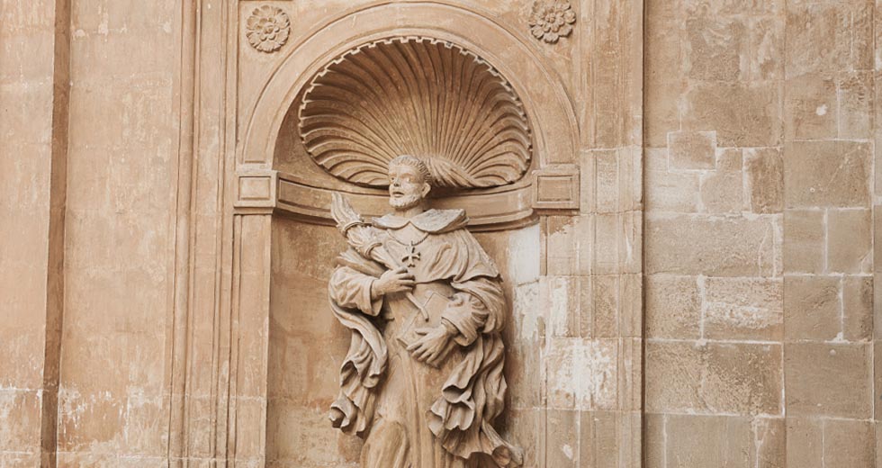 Scopri Modica - en Statua di San Domenico Maddalena Migliore