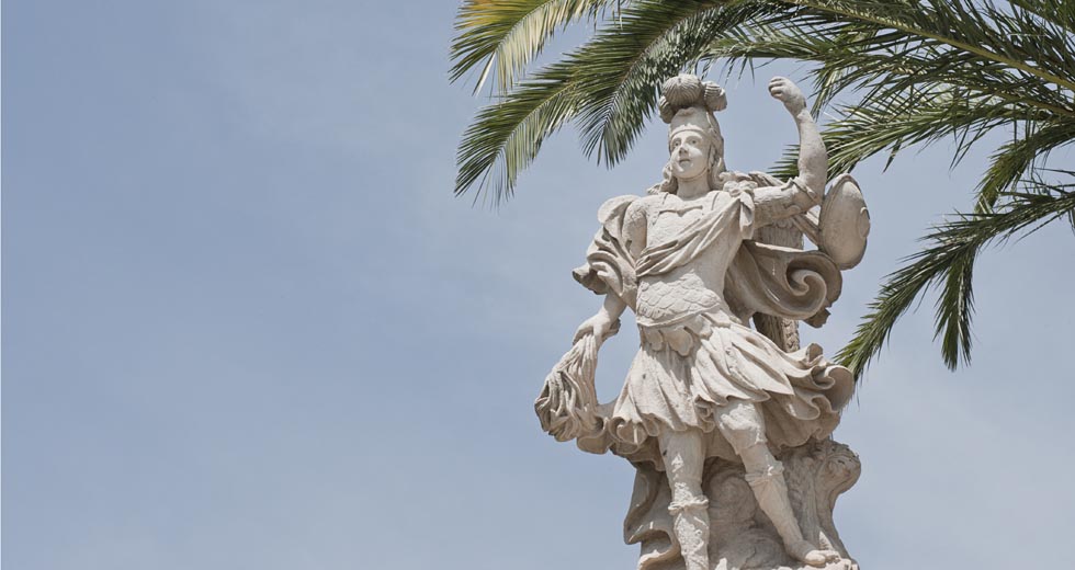 Scopri Modica - en Statua di San Giorgio Maddalena Migliore