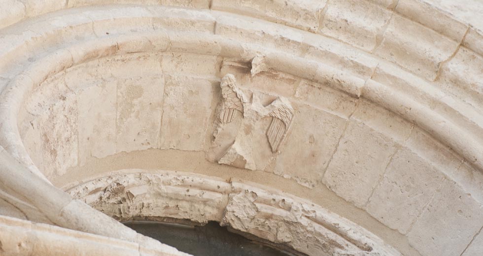 Scopri Modica - en Dettaglio portale ogivale Maddalena Migliore