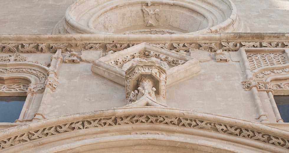 Scopri Modica - en Dettaglio rosone Maddalena Migliore