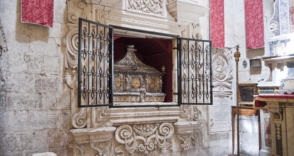 Scopri Modica - en Reliquiario Maddalena Migliore